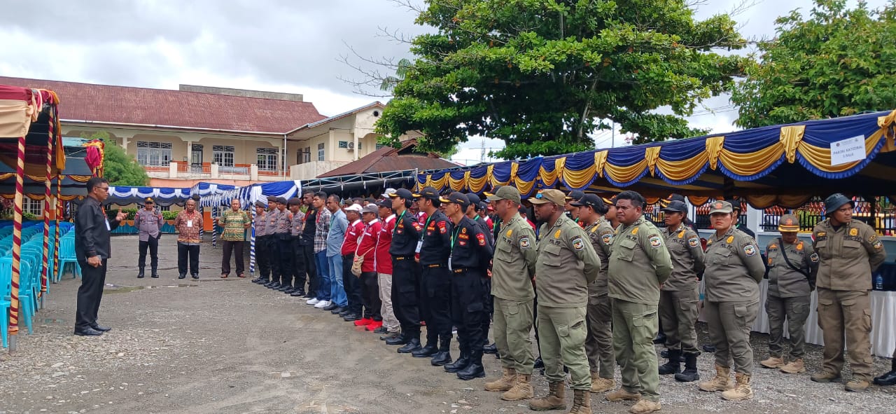Katedral Tiga Raja Timika Disterilisasi Aparat Gabungan - Timika eXpress