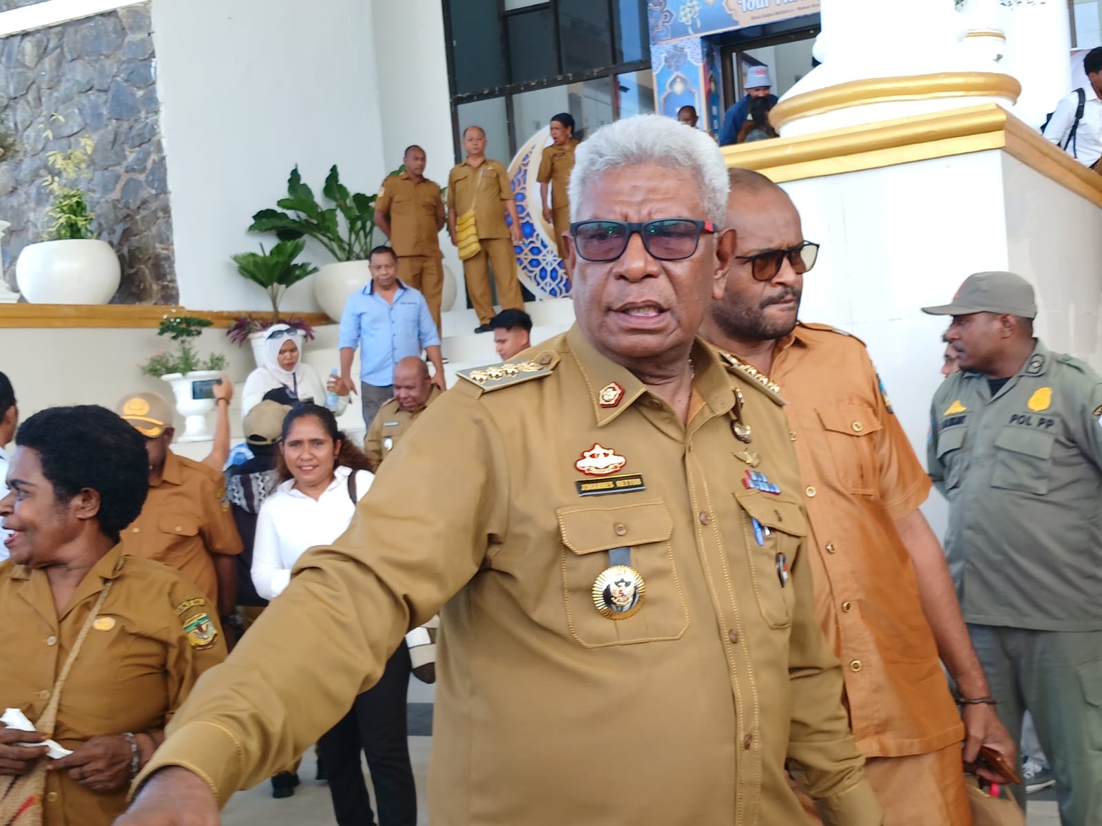 Bupati Mimika: MBG Sudah Jangkau Ribuan Pelajar di Kota