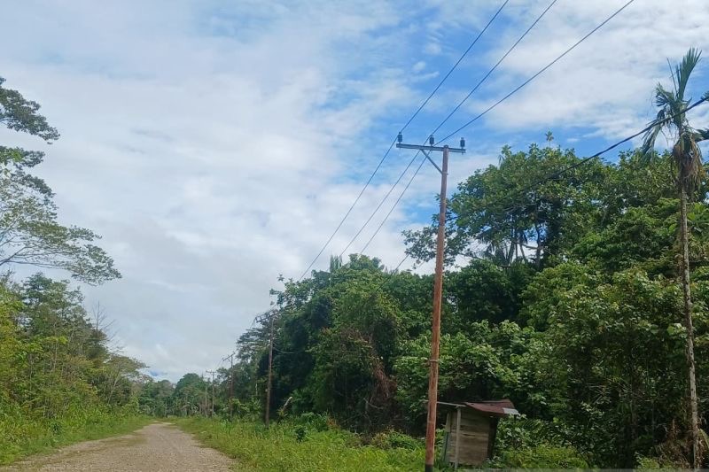 Pemkab Mimika Dukung PLN Listriki Seluruh Kampung di Agimuga