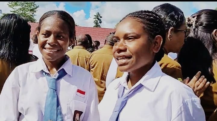“Kami Dilihat dan Didengar”: Suara Harapan Siswi Papua Usai Bertemu Wapres di Sentra Pendidikan Mimika