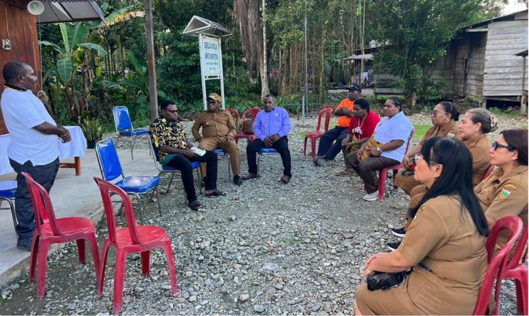 Bupati Keerom Bantu Rp1 Miliar untuk Pembangunan Kapel Santo Simon Petrus Timika
