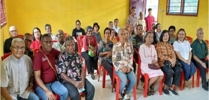 Sambut Hari Doa Sedunia Kakek-Nenek dan Lansia, Komisi Keluarga Dekenat Mimika Agimuga Gelar Safari Pastoral