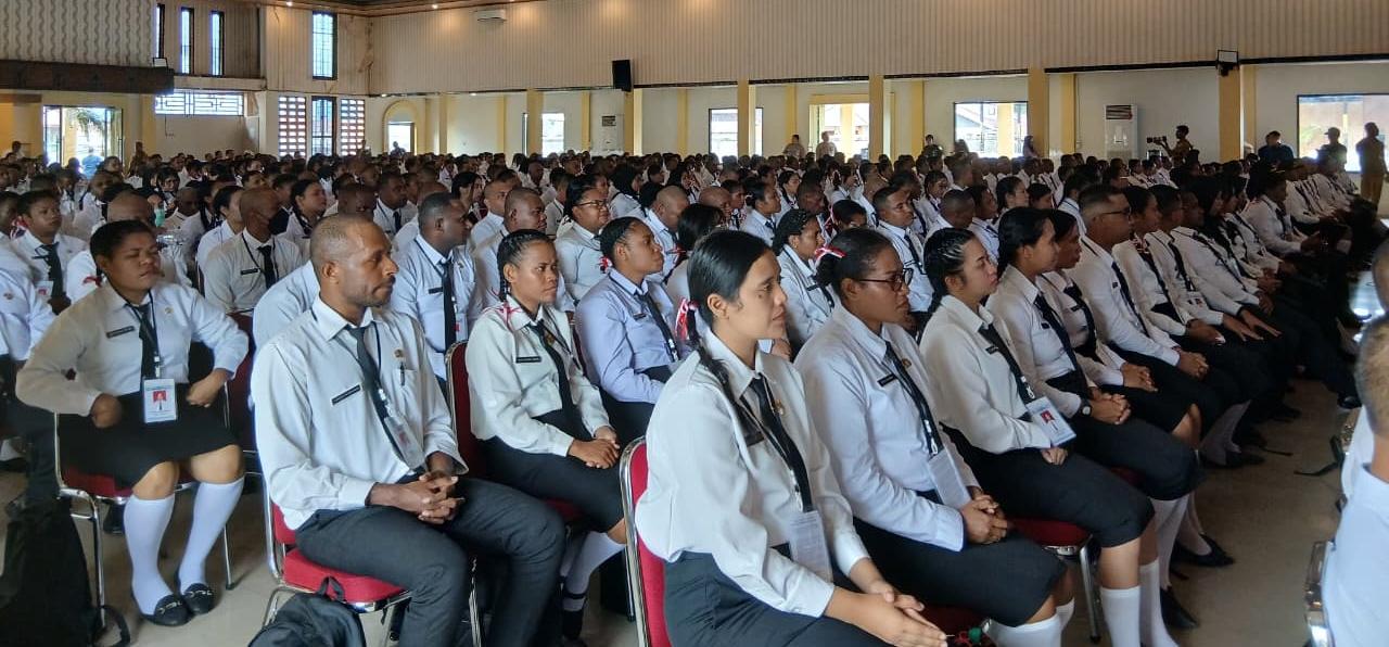 Wabup Mimika Tekankan Integritas dalam Pelatihan Dasar CPNS